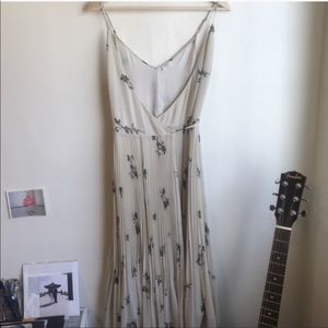 Aritzia Wilfred dress